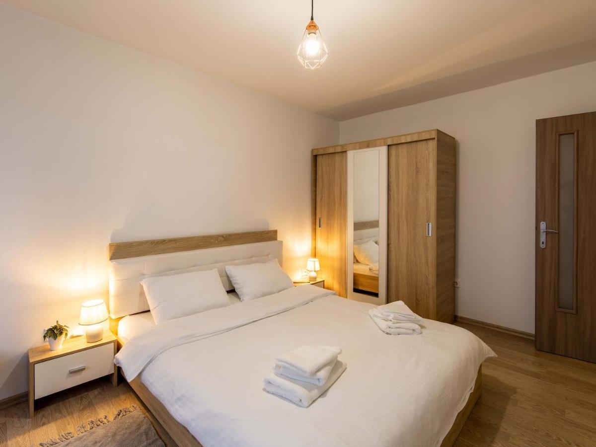 Ionita Apartament Sibiu Luaran gambar